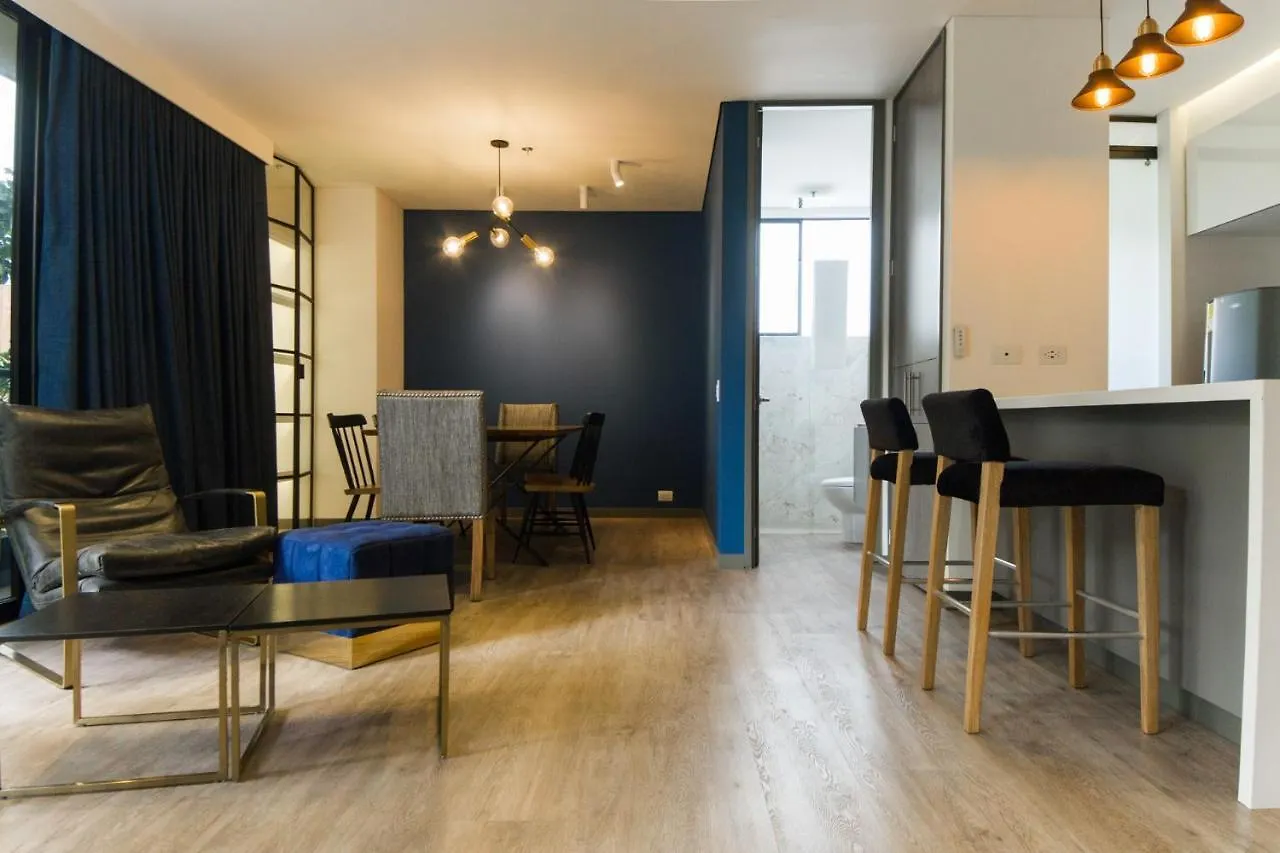 Aparthotel Luxe Class El Poblado Suites By Nomad Guru Medellin