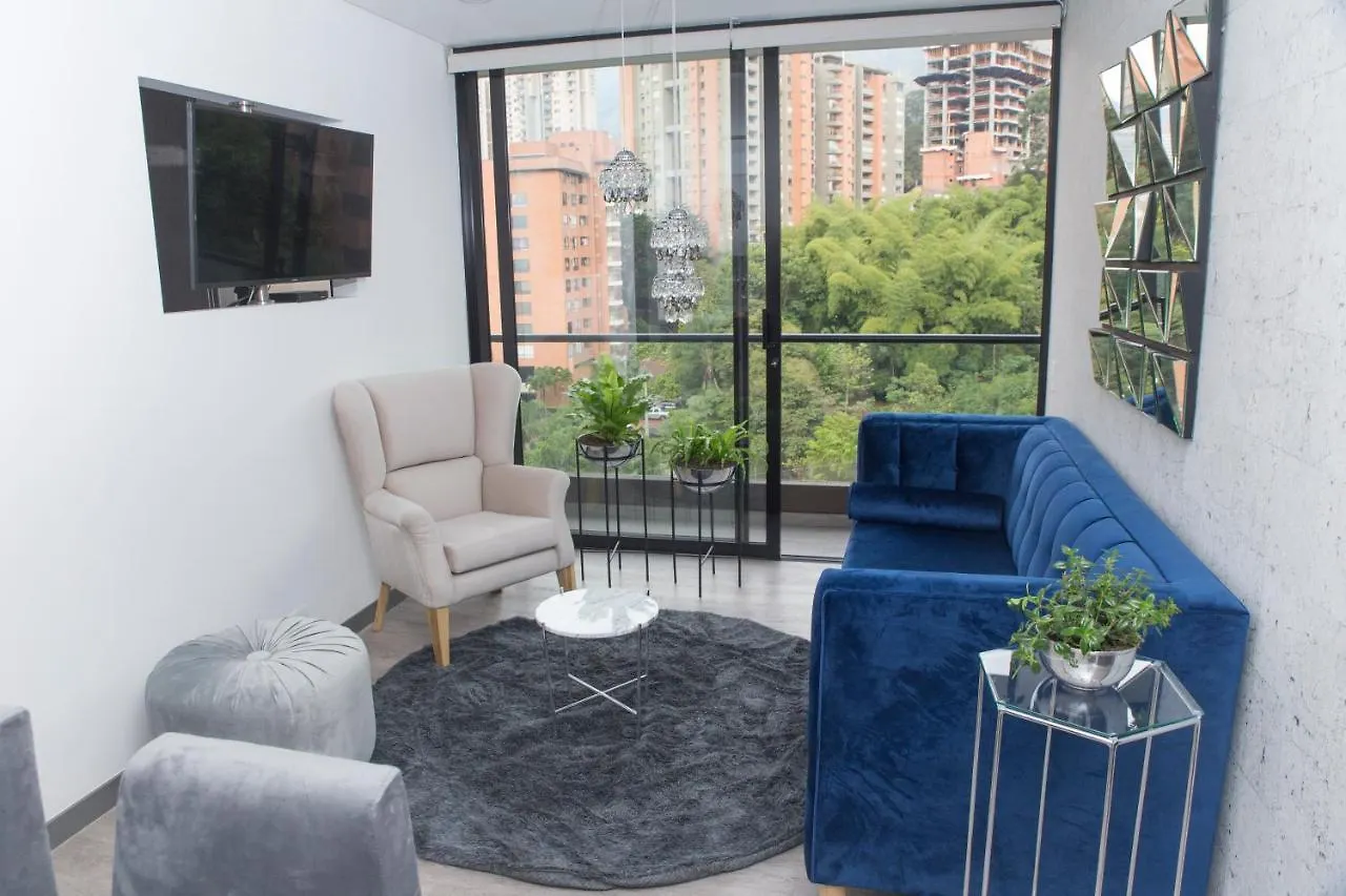 Luxe Class El Poblado Suites By Nomad Guru Medellin Colombia