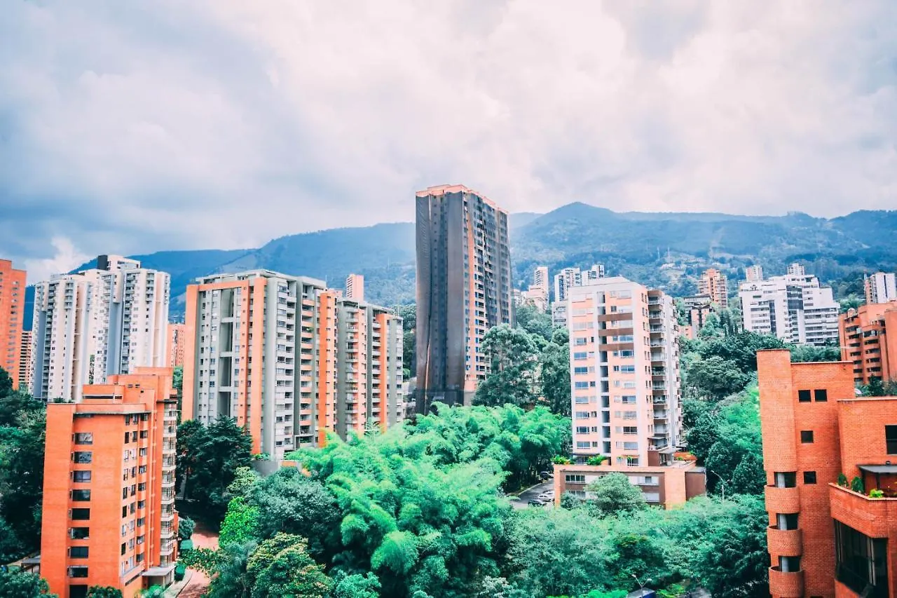 Luxe Class El Poblado Suites By Nomad Guru Medellín Kolumbia