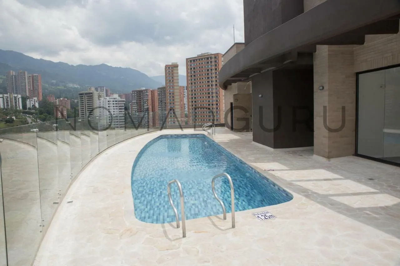Luxe Class El Poblado Suites By Nomad Guru Medellín Hotel apartamentowy