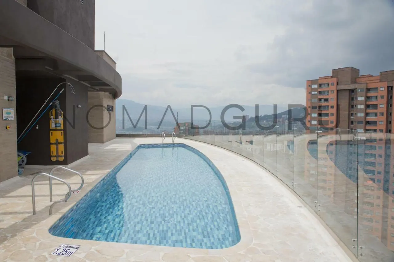 Luxe Class El Poblado Suites By Nomad Guru Medellín Hotel apartamentowy